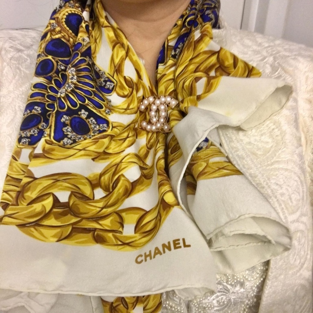 Vintage Chanel Gripoix Silk Scarf Blue Gold Chain